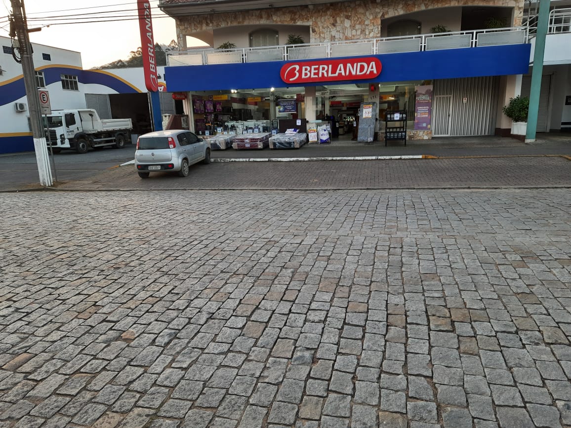 Berlanda Centro Rio Dos Cedros (SC) Loja de Eletrodomésticos